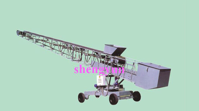     HZS50移动式转向带式输送机